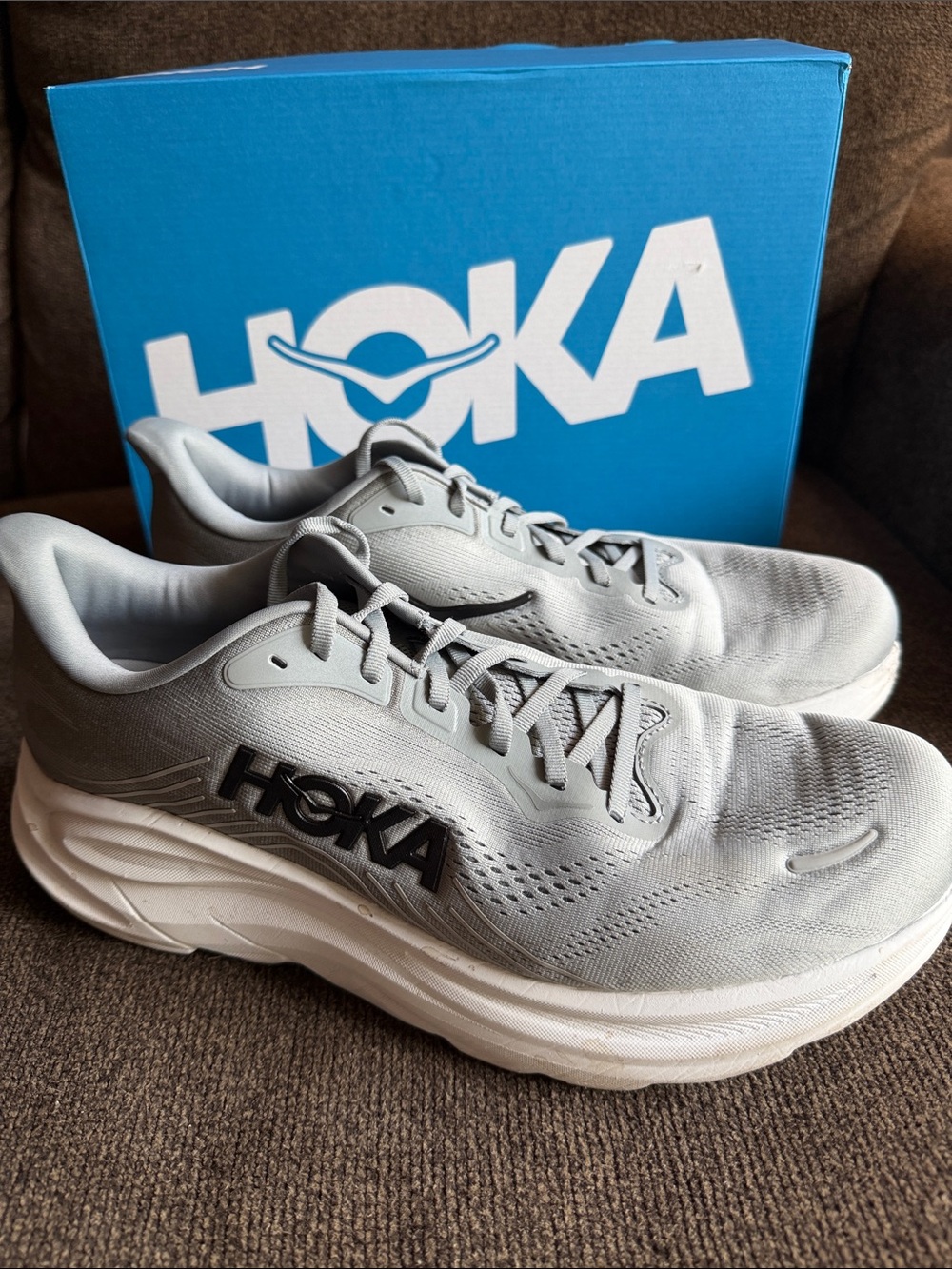HOKA Clifton 11 (Wide Width)